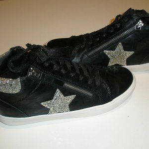 WOMEN'S UNION BAY SZ 7.5 'EMMA' BLACK / SILVER METALLIC CRUSTED STAR SNEAKERS